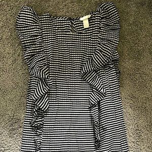 H&M ruffle sleeve shift dress size 6